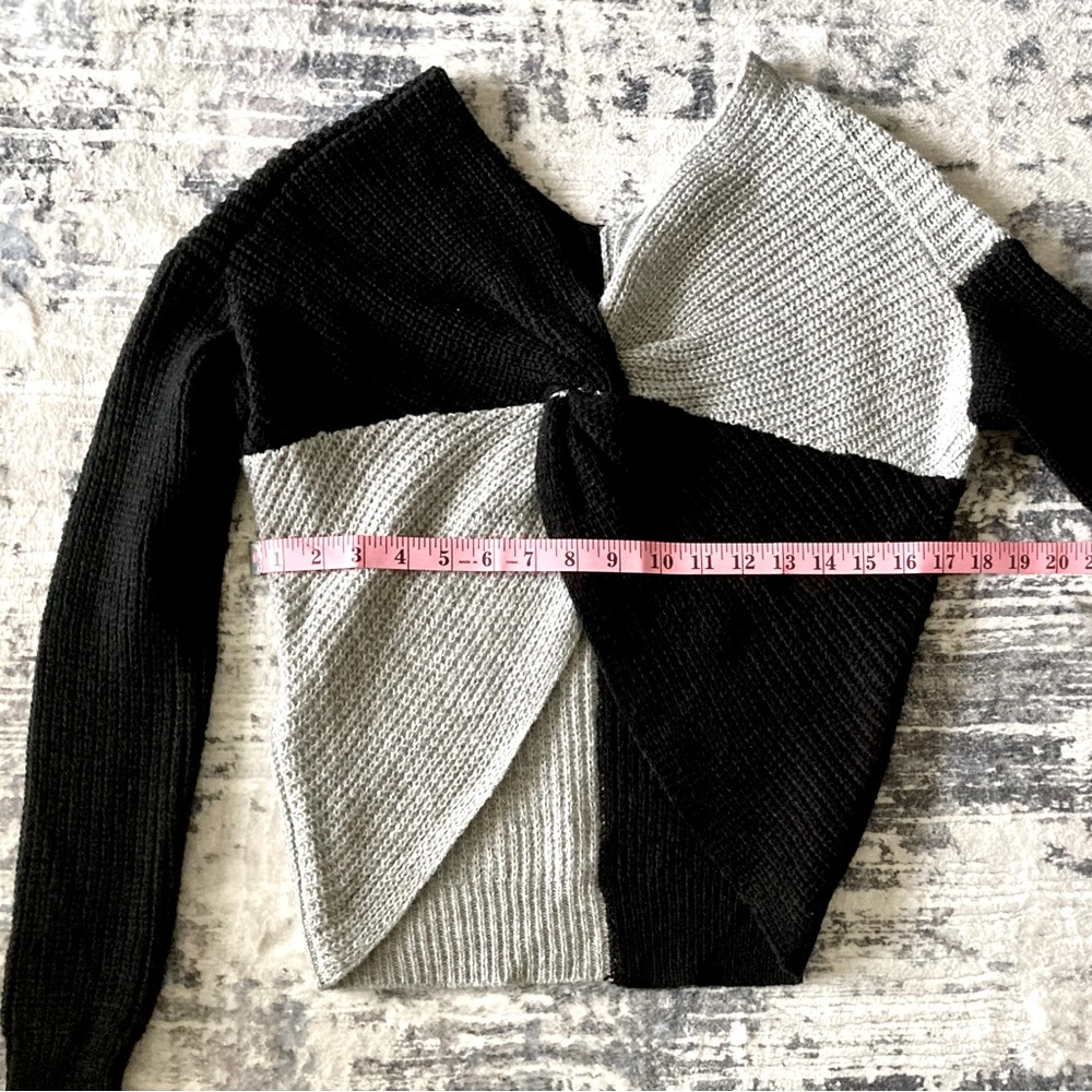 Women's Criss Cross V-Neck Sweaters Long Sleeve Wrap Front Pullover Size 3-5 - Picture 6 of 8